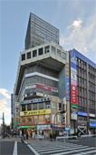 高田馬場地下鉄名店ビル